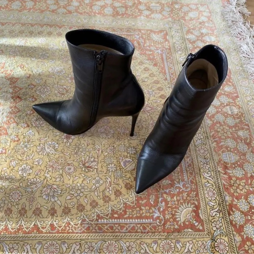 🖤 Christian Louboutin So Kate booties 🖤 - Picture 3 of 8